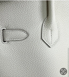 Diana M4